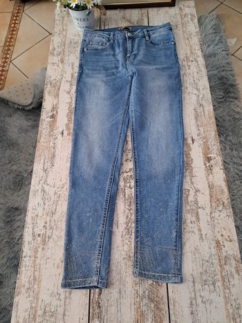 Pantalon jean skinny strass