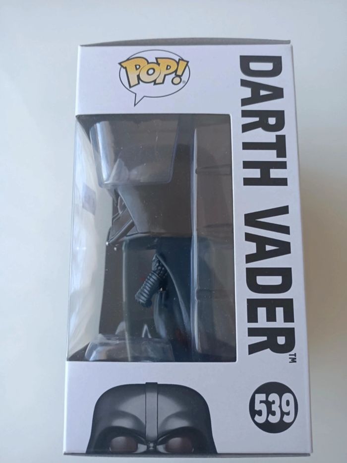 Figurine Funko pop star wars n°539 Darth vader - photo numéro 3