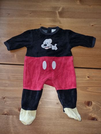 9 Pyjama 3mois disney