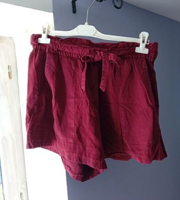 Short femme H&M taille 42