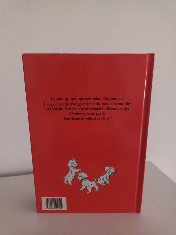 Livre les 101 dalmatiens - photo numéro 3