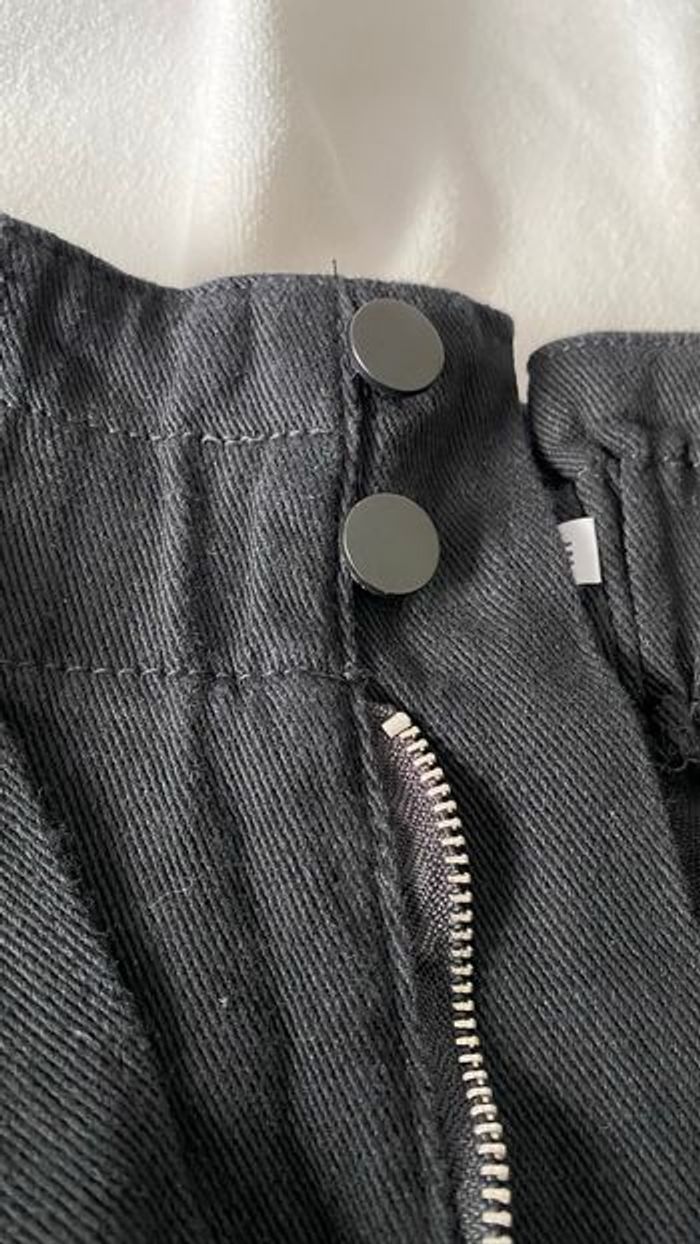 short noir neuf taille haute avec ceinture à nouer - photo numéro 9