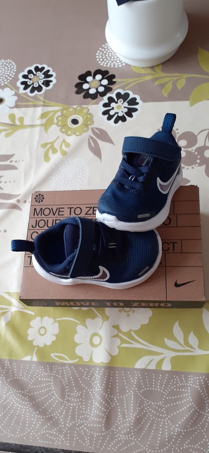 Baskets bébé garçon pointure 18.5