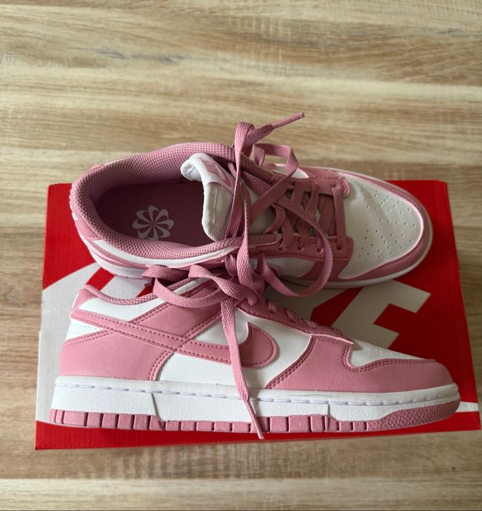 Nike Dunk Low Rose - photo numéro 2