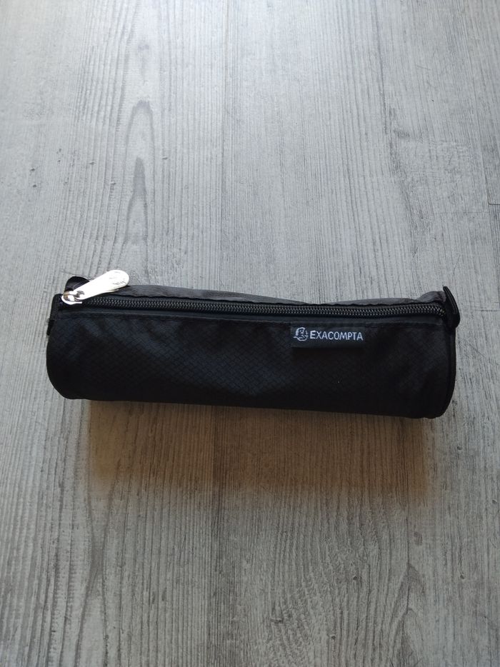 Trousse noire