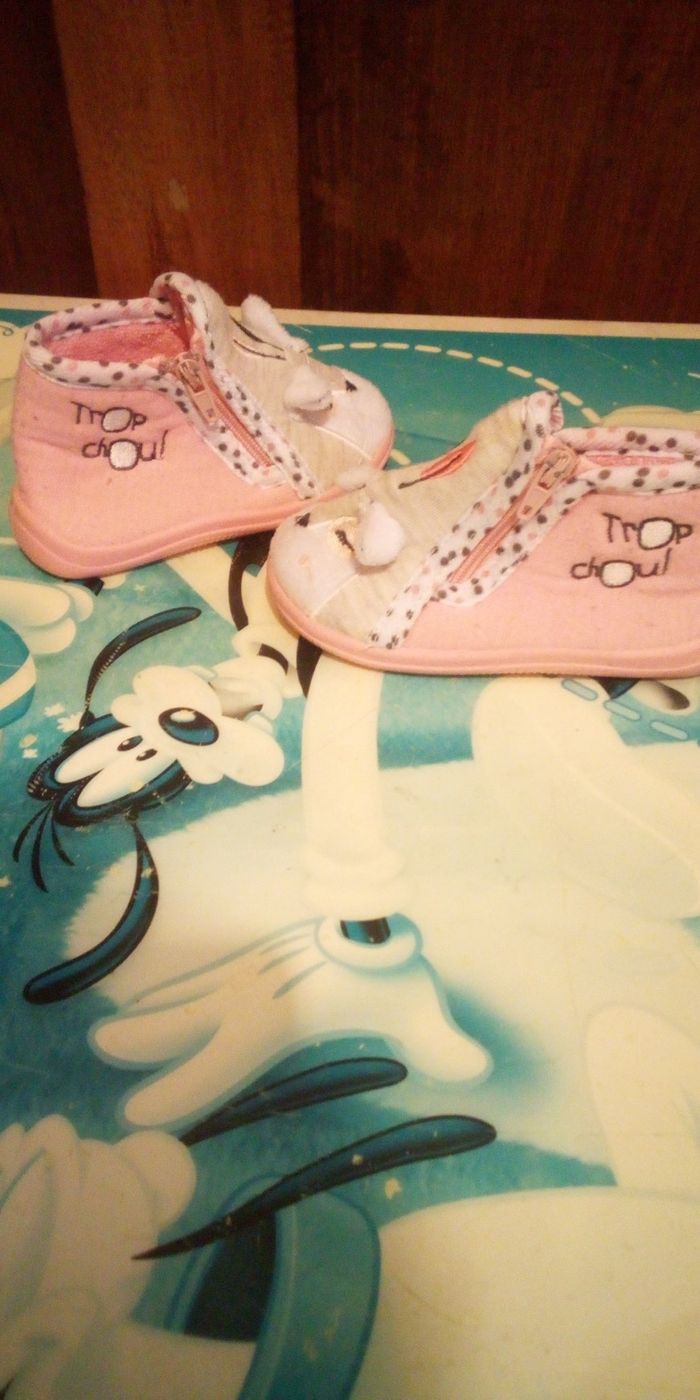 Chausson pointure 19 - photo numéro 3