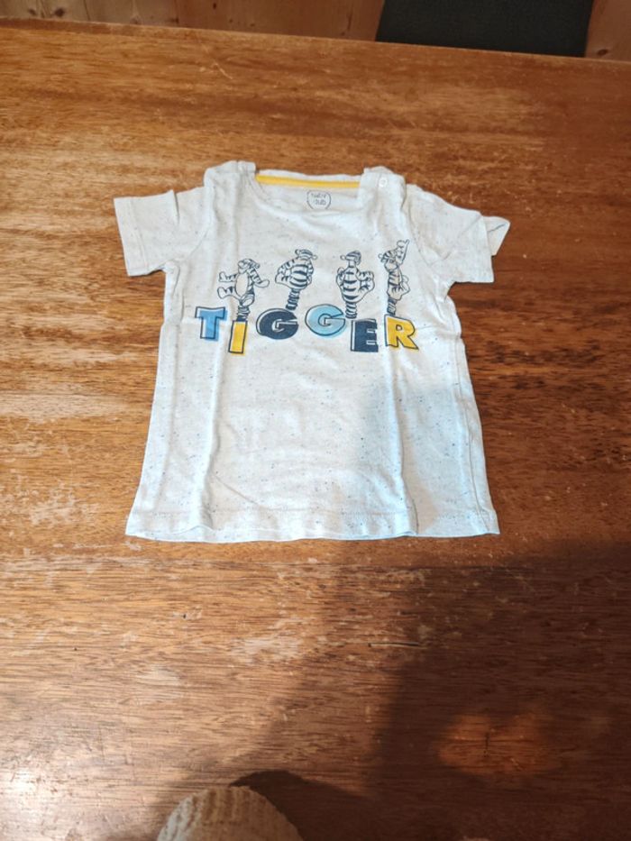 T shirt garçon Tigrou Disney taille 92 cm