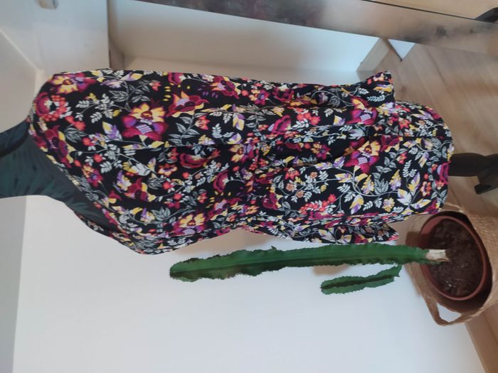 Combishort fleuri manches longues H€M 34 - photo numéro 3