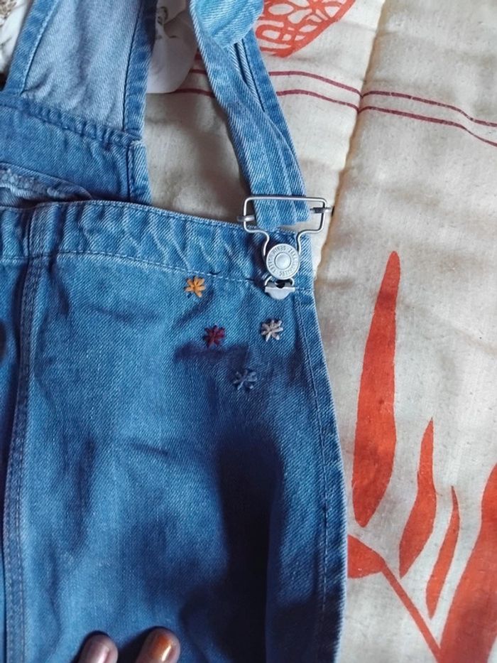 Salopette combishort jean avec broderies - photo numéro 5