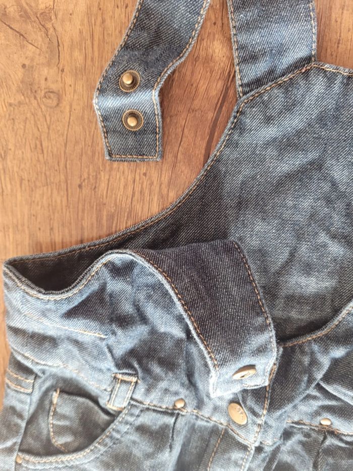 Salopette short en jeans - photo numéro 5