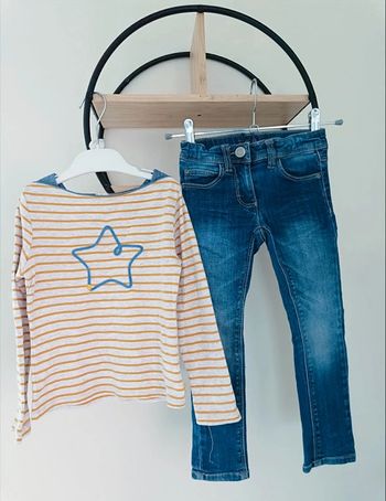 4 ans ensemble teeshirt Okaïdi et pantalon jean Esprit
