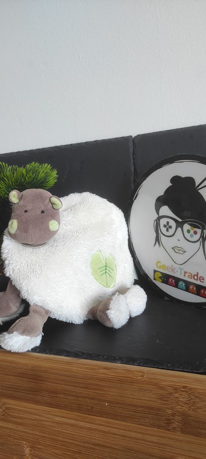 Doudou hippopotame rond BN722 feuille blanc marron vert bazile Zoé baby nat
