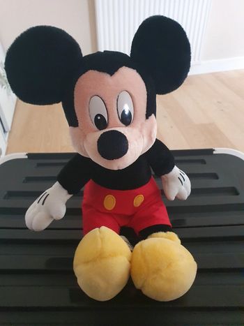 Peluche Mickey