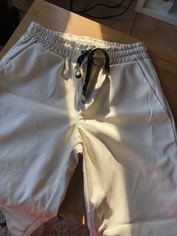 Pantalon simili beige jogging