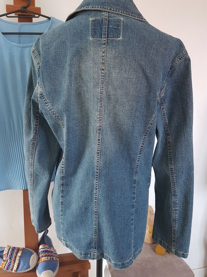 Veste jean. 3 boutons devant, 2 poches. Feilida. Taille XL, 50cm aux aisselles. - photo numéro 3