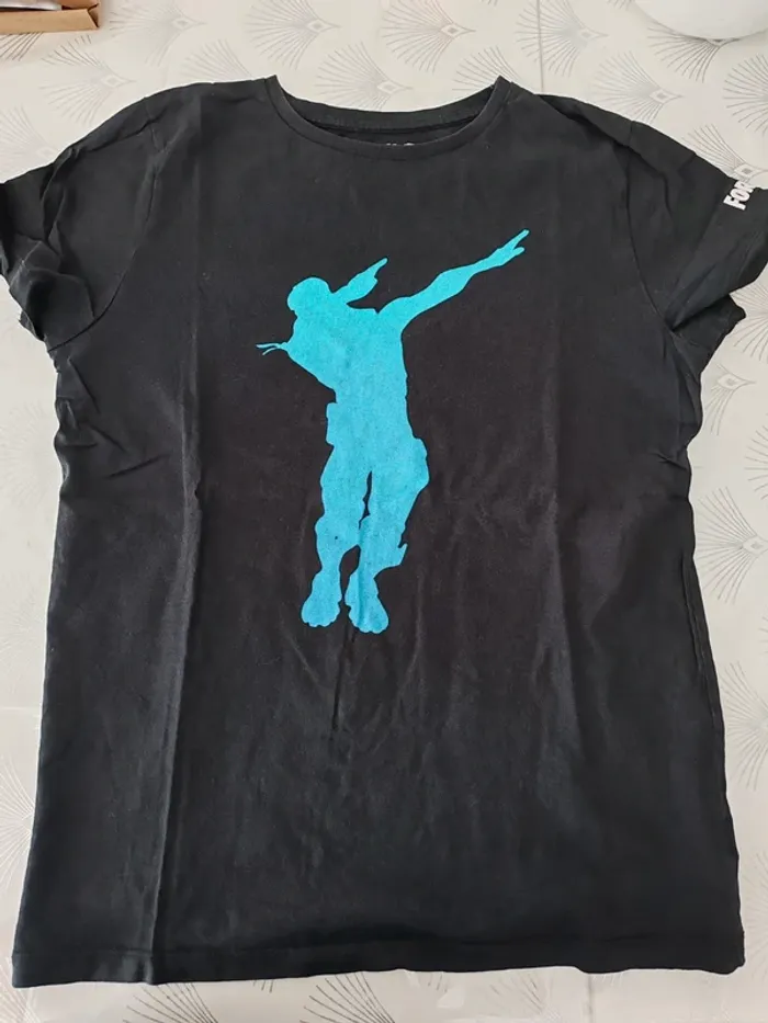 Lot 8 t shirt 14 ans - photo numéro 12