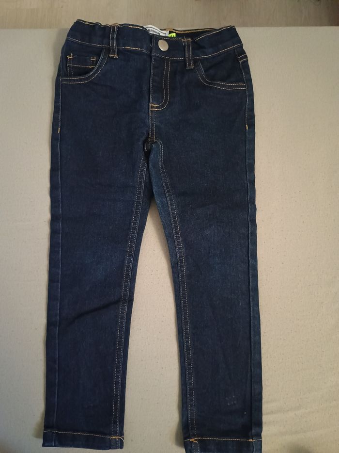 Jean taille 4 ans