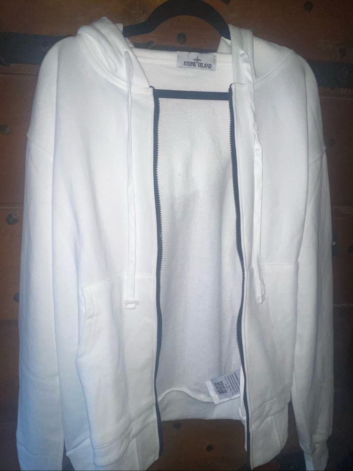 Veste stone island - photo numéro 3