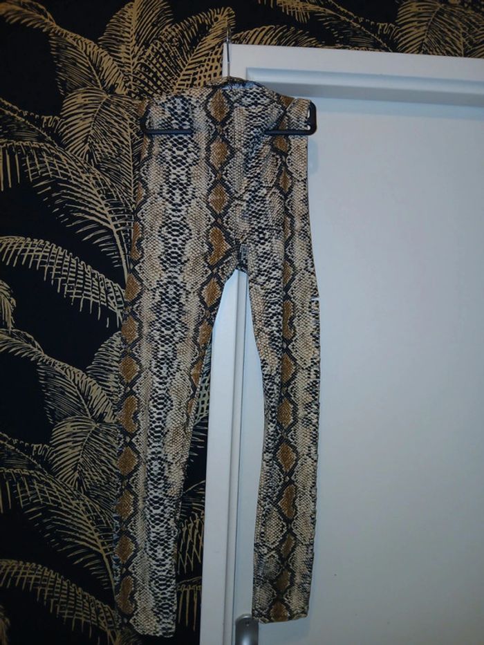 🐍 Legging motif serpent taille Xs. - photo numéro 2
