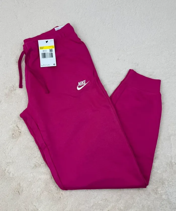 Jogging Nike Rose Fuchsia Neuf Logo Brodé Taille S - photo numéro 2