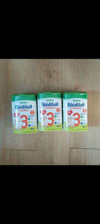 3 boîtes de lait Bledilait croissance 3