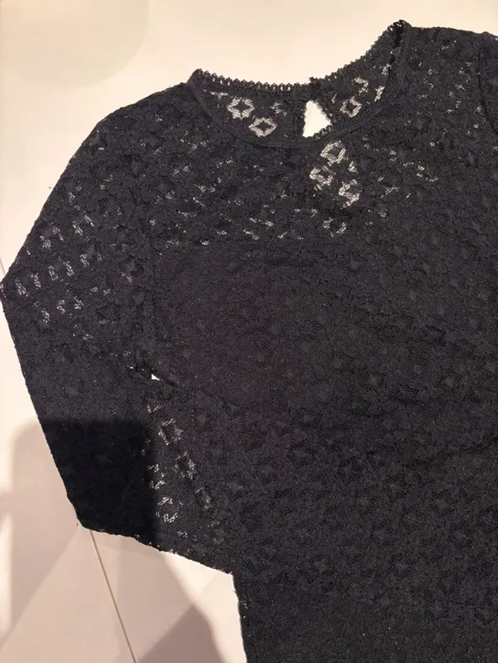 T-shirt manches longues à dentelle - photo numéro 2