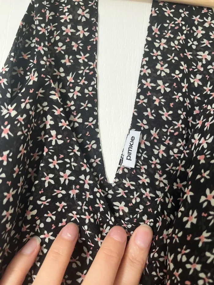 Top à bretelles motifs fleurs - photo numéro 3