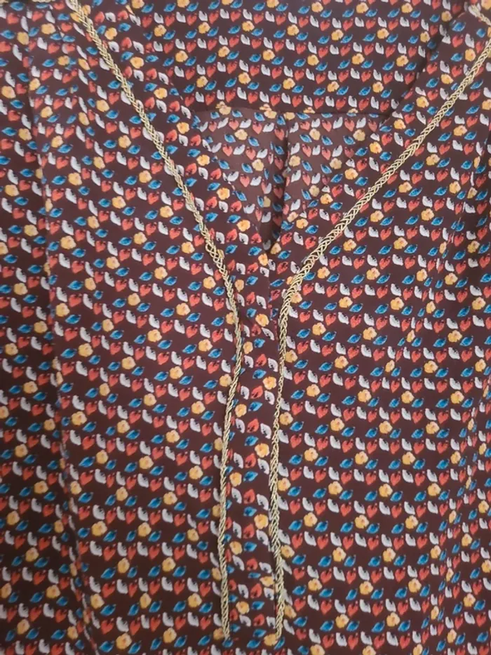 Blouse à motifs - photo numéro 3