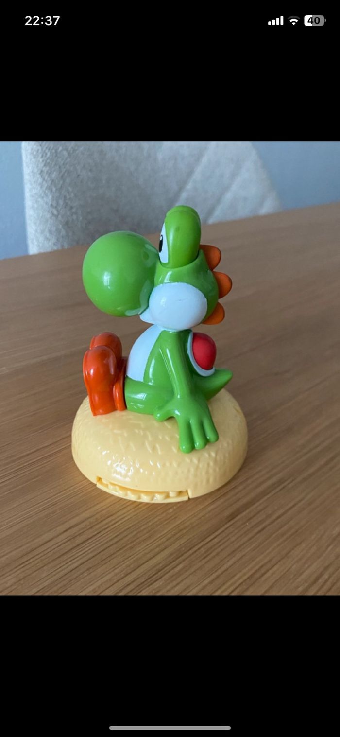 Nintendo YOSHI année 2016 - photo numéro 2