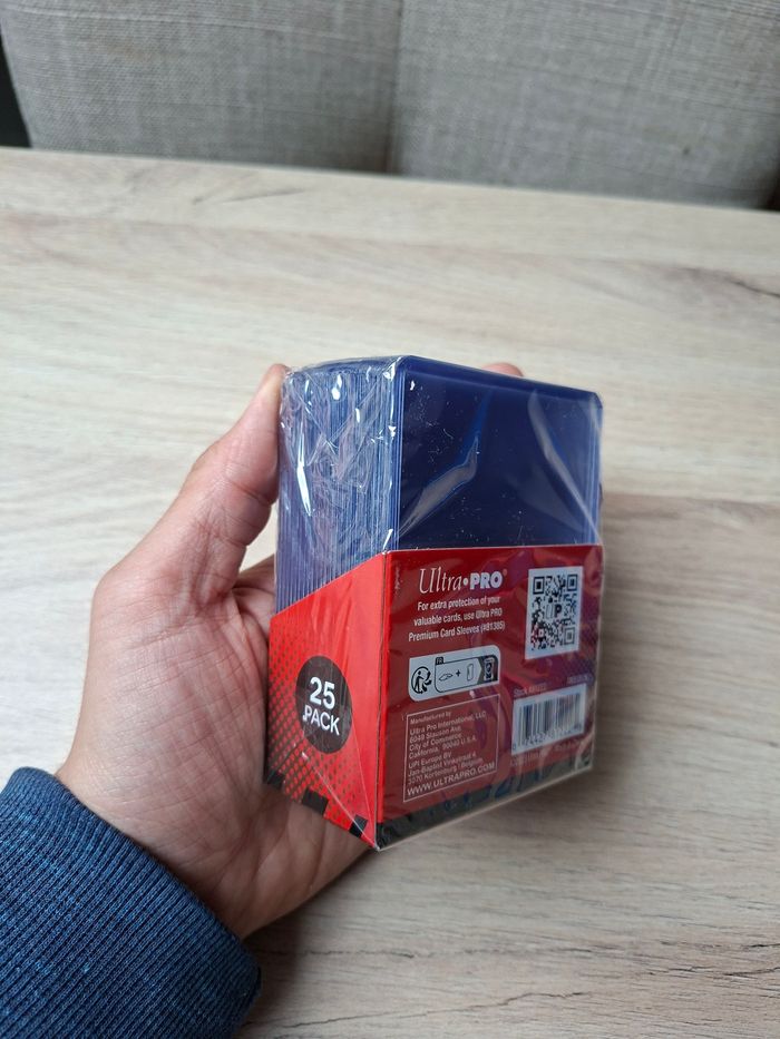 Paquet de 25 toploaders protection rigide pour cartes Pokémon ultra pro - photo numéro 2
