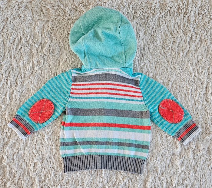 Gilet à capuche 1 mois - photo numéro 2