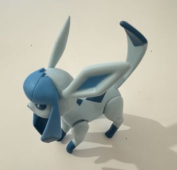 Figurine Givrali Pokemon battle figure