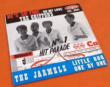 Vinyle 45 tours The Chiffons / The Jarmels He' s So Fine / Little Bug (1963)