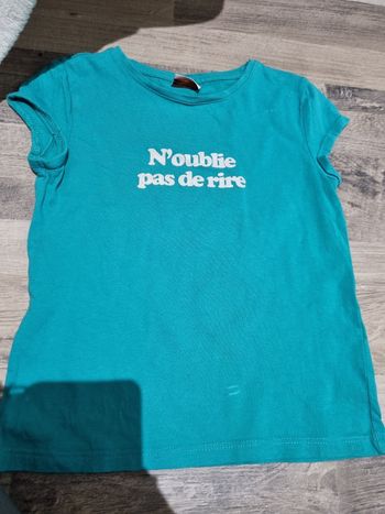 Tee shirt