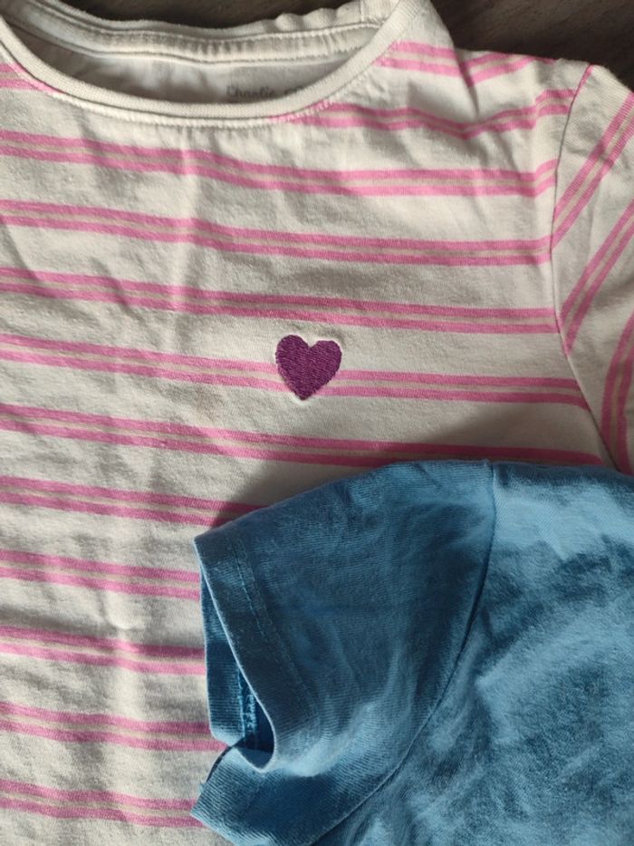 Deux t-shirt fille - photo numéro 3