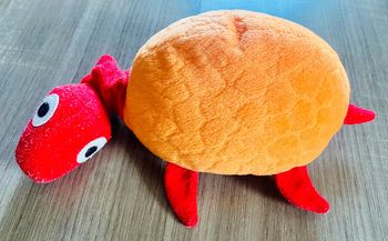 Peluche tortue musicale