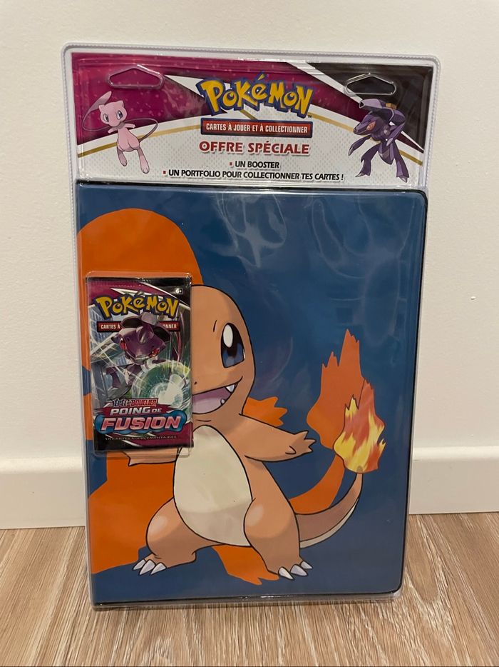 Classeur de carte Pokémon salameche
