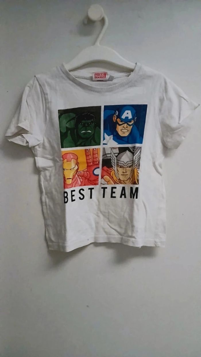 T shirt avengers 4ans