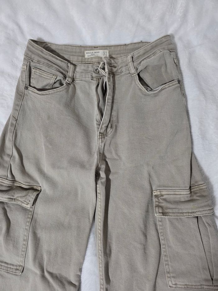 Jean cargo beige creme - photo numéro 2