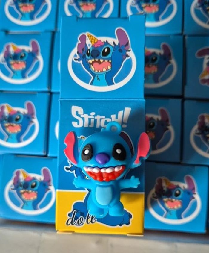🎁 Lot de 24 mini figurines porte-clés Stitch – Idéal calendrier de l' Avent & cadeaux 🎉 - photo numéro 5