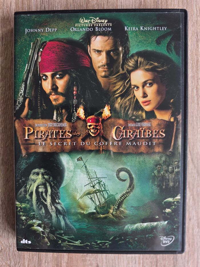 Dvd pirate des caraïbes