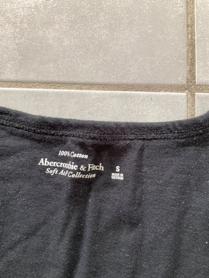 T-shirt Abercrombie & Fitch - photo numéro 2