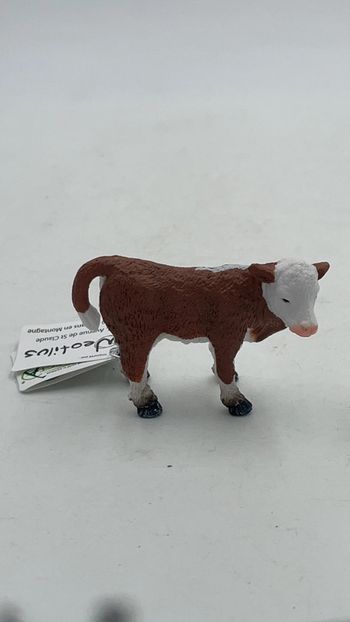Figurine Veau Hereford Calf-Standing Neotilus / CollectA N•88236 neuf