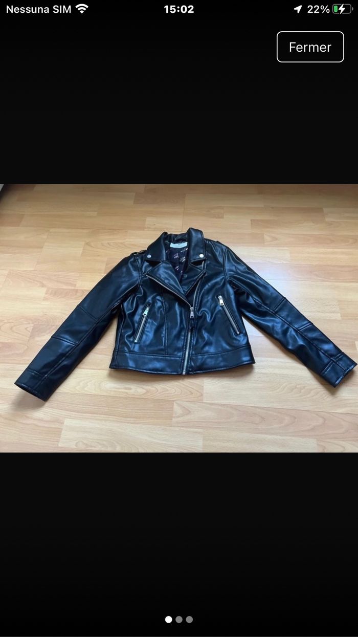Veste en similicuir noir enfant