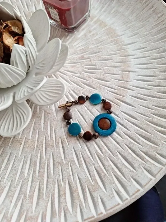 bracelet en bois - photo numéro 2