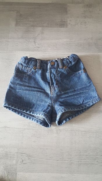 Short jeans 12 mois
