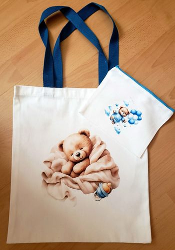 Totebag et pochette assortie