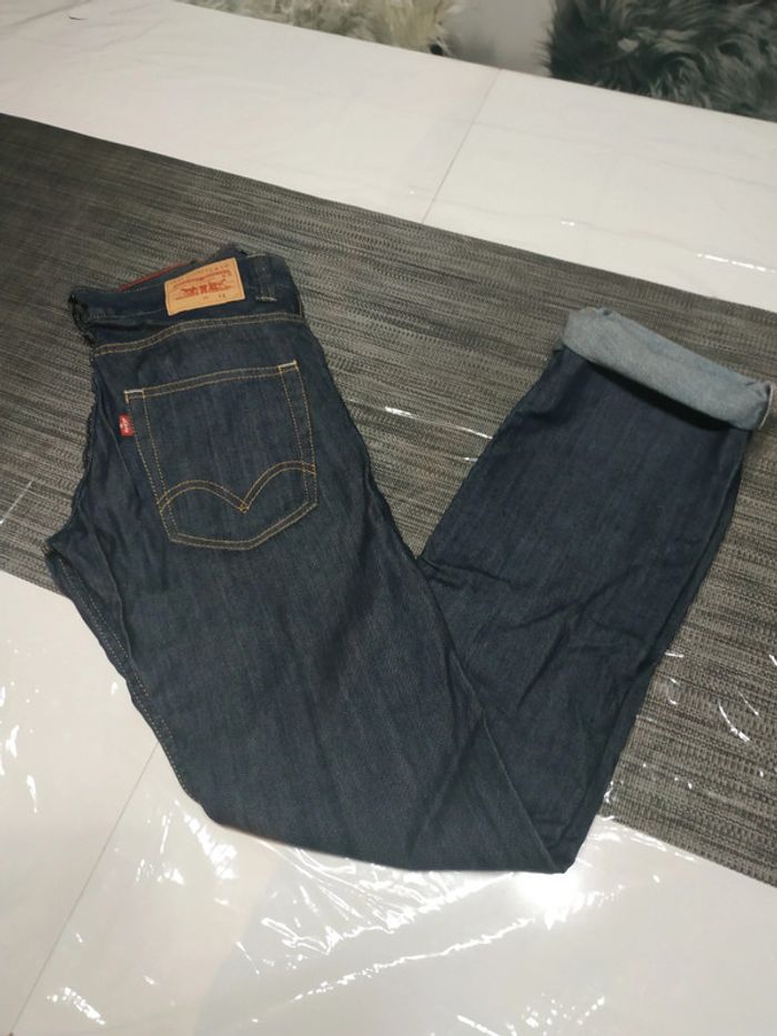Jeans Levi's ref tab neuf 12 ans