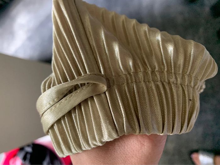 Pantalon doré - photo numéro 2