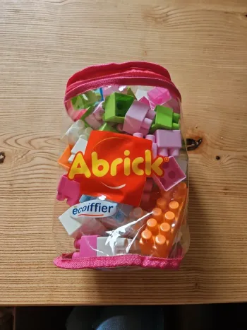 Lego 1er age.